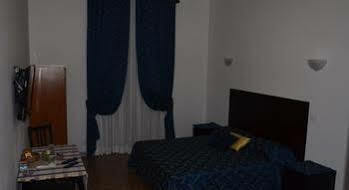 Ines Downtown B&B Rome Buitenkant foto